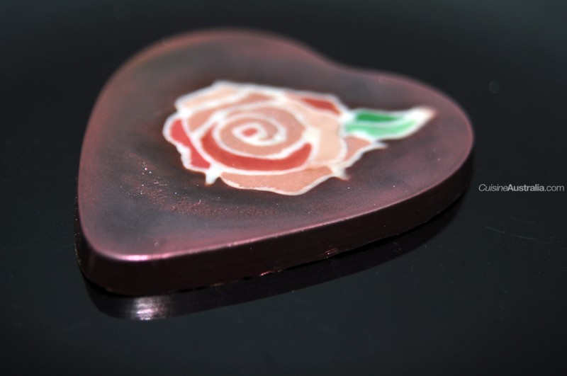 White Outline Rose on Dark Chocolate Lid