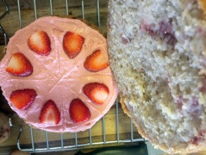 Peppa Pig Strawberry Cake